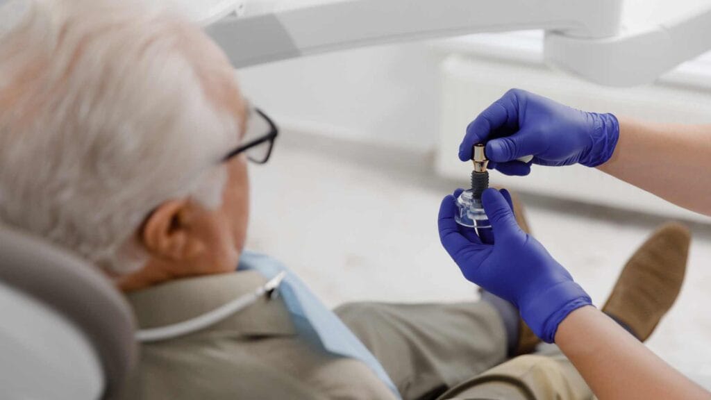 Quanti tipi di impianti dentali esistono