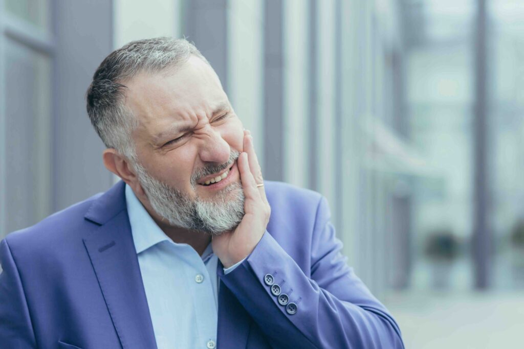 Impianto dentale doloroso